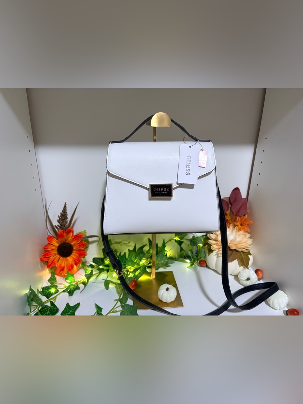 Black & White Guess Hand Bag NWT